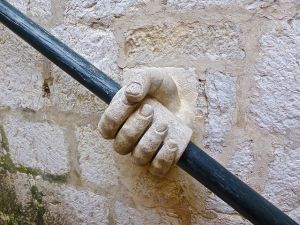 hand 408781 640 hand 408781 640